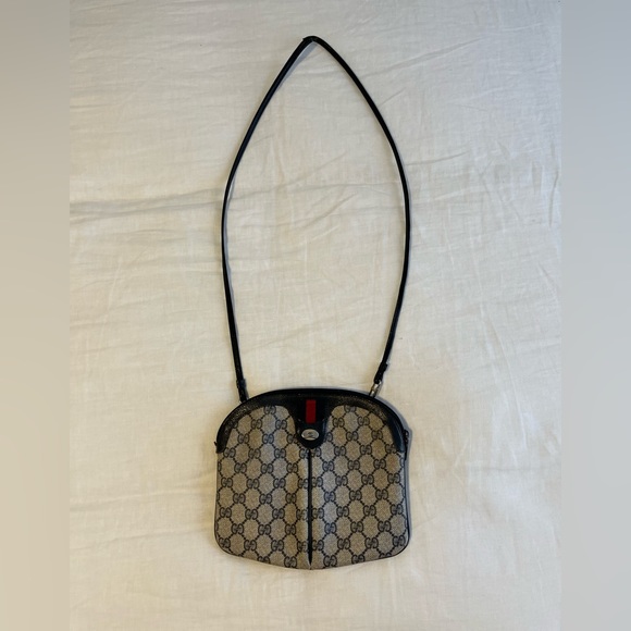 Gucci Handbags - Vintage Gucci Crossbody Bag in Navy